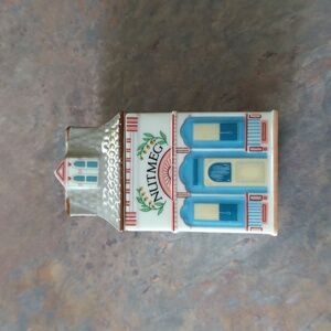 LENOX Spice Village nutmeg